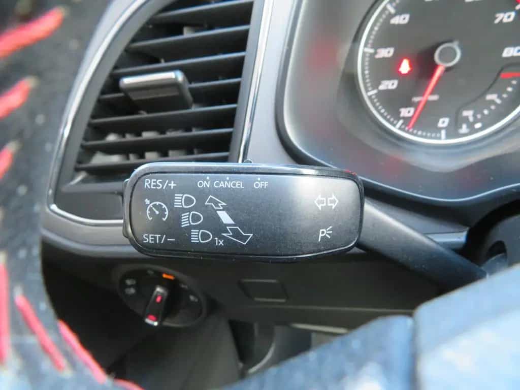 Seat Leon SC FR 1.4TSI *VOLL-LED*SHZ*EPH-HI*TEMP* 11/2015-photo-27