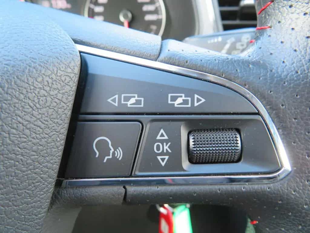 Seat Leon SC FR 1.4TSI *VOLL-LED*SHZ*EPH-HI*TEMP* 11/2015-photo-30