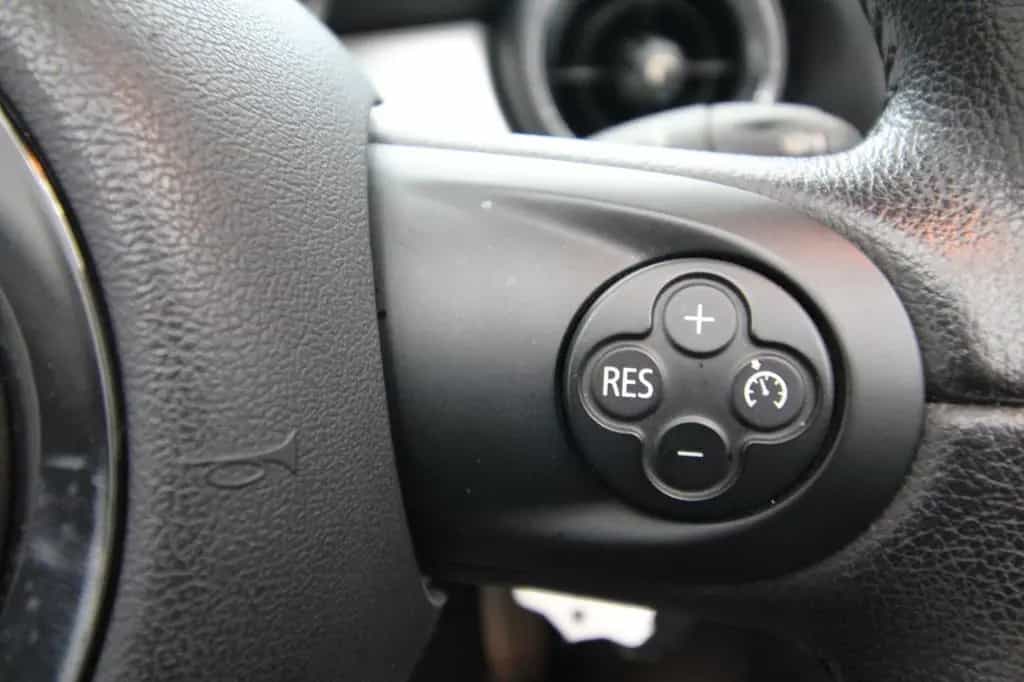 MINI Cooper S Roadster Xenon 80TKM Leder 08/2013-photo-28
