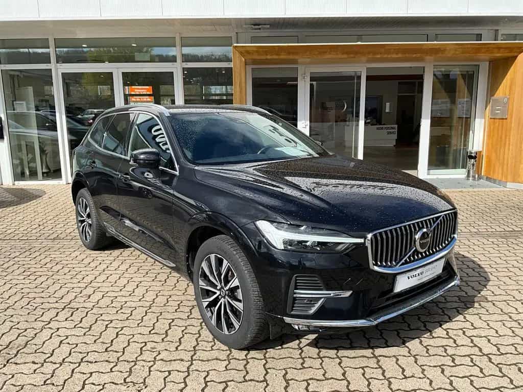 Volvo XC60 B4 AWD Mild Hybrid Diesel Plus Bright 03/2023-photo-2