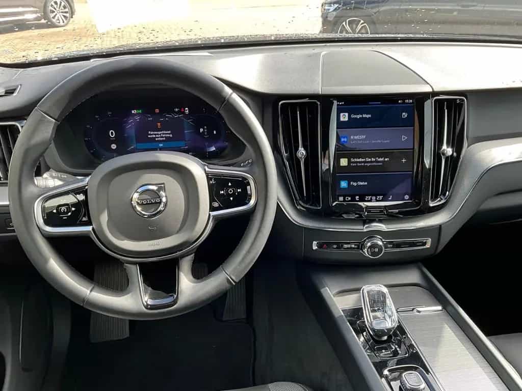 Volvo XC60 B4 AWD Mild Hybrid Diesel Plus Bright 03/2023-photo-7