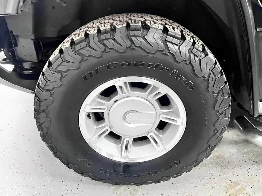 Hummer H2 6.2 V8 Luxury*1.HAND*7 Si.*KAMERA*TÜV NEU* 01/2008-photo-23