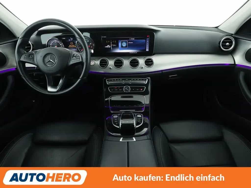 Mercedes-Benz E 200 T Avantgarde Aut. *LED*CAM*SHZ*NAVI* 03/2018-photo-10