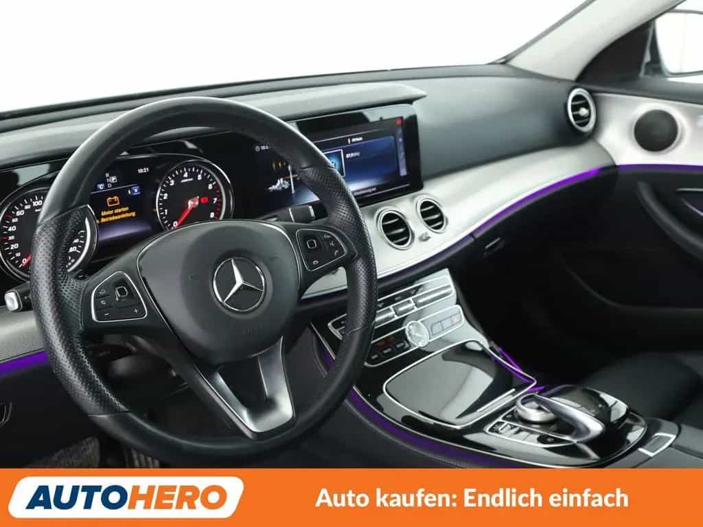 Mercedes-Benz E 200 T Avantgarde Aut. *LED*CAM*SHZ*NAVI* 03/2018-photo-12