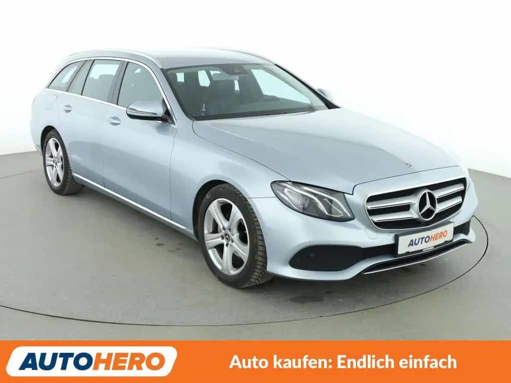 Mercedes-Benz E 200 T Avantgarde Aut. *LED*CAM*SHZ*NAVI* 03/2018-photo-7