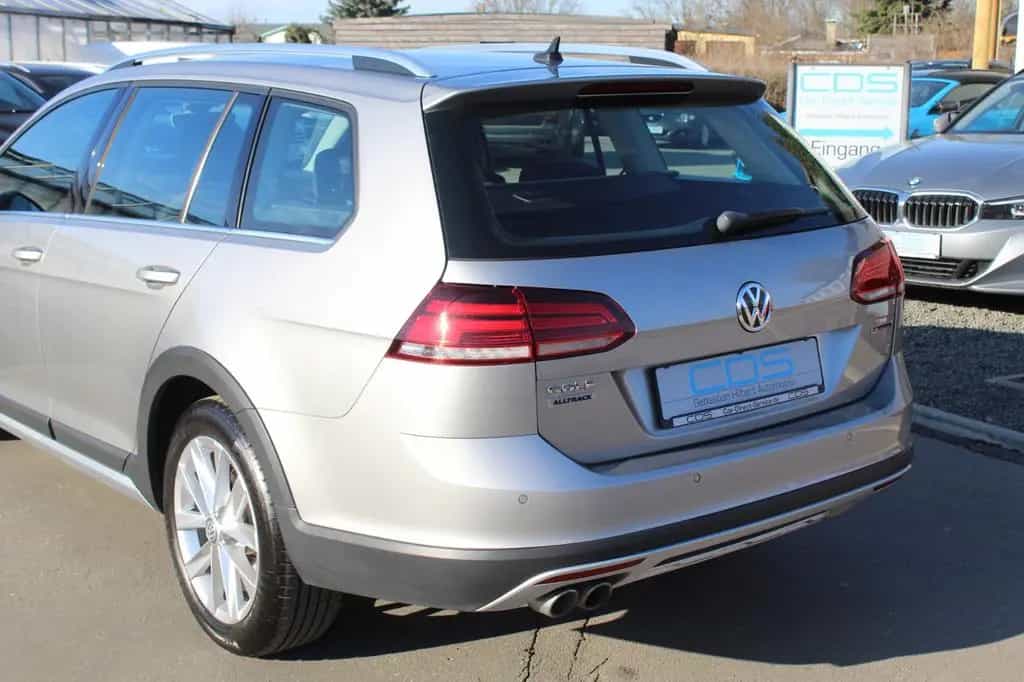 Volkswagen Golf Var. Alltrack 4Motion 2.0 TDI DSG+Standh.+ 05/2020-photo-4