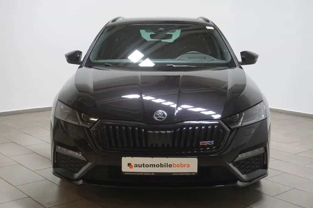 Skoda Octavia 2.0TDI DSG RS 4x4 Virtual-Pano-Standh. 02/2023-photo-1
