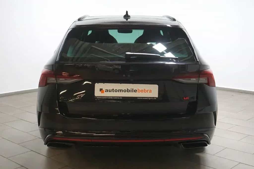 Skoda Octavia 2.0TDI DSG RS 4x4 Virtual-Pano-Standh. 02/2023-photo-4