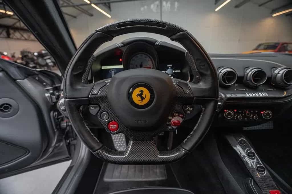 Ferrari F12 berlinetta *Grigio Ferro / French Origin* 04/2014-photo-12