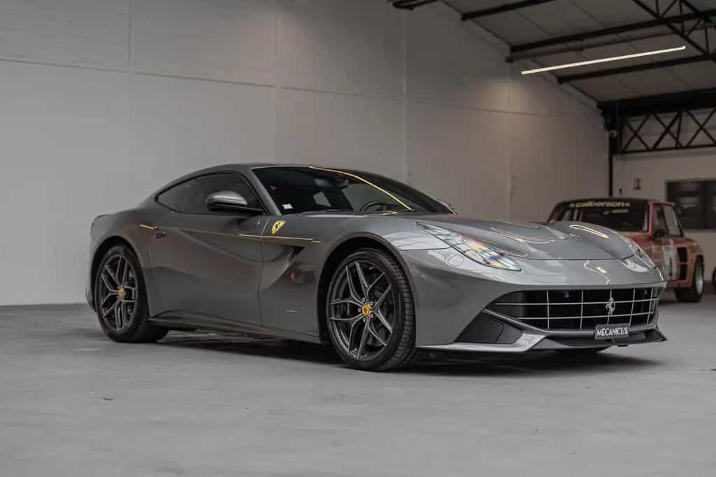 Ferrari F12 berlinetta *Grigio Ferro / French Origin* 04/2014-photo-30