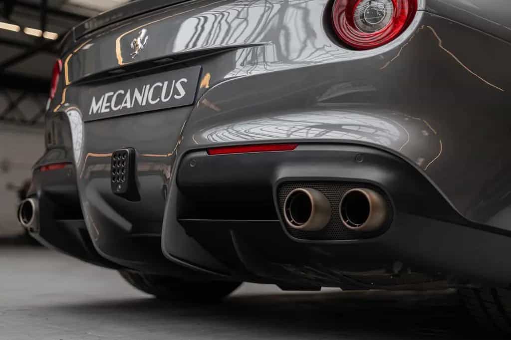 Ferrari F12 berlinetta *Grigio Ferro / French Origin* 04/2014-photo-41