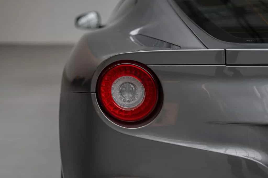 Ferrari F12 berlinetta *Grigio Ferro / French Origin* 04/2014-photo-43