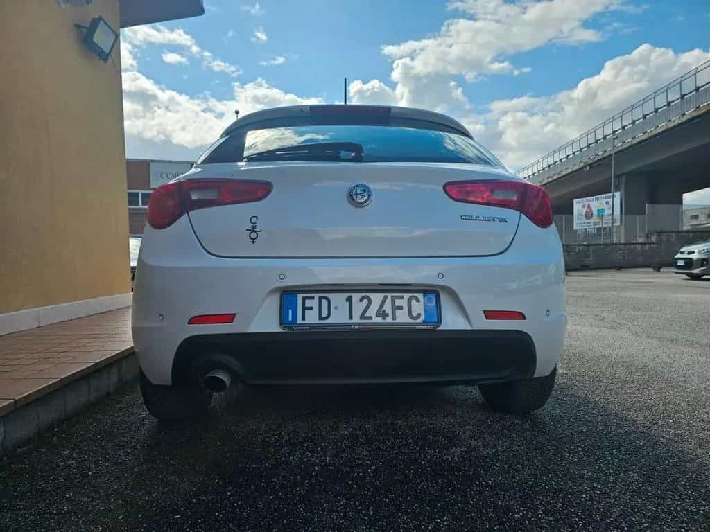 Alfa Romeo Giulietta 1.6 JTDm 120 CV Super 05/2016-photo-10