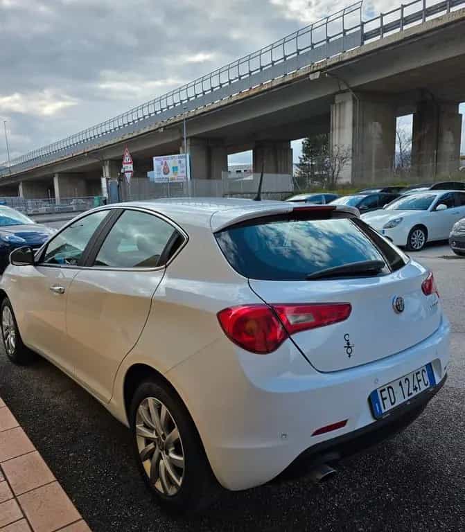 Alfa Romeo Giulietta 1.6 JTDm 120 CV Super 05/2016-photo-5