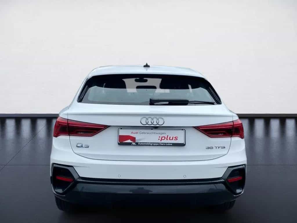 Audi Q3 Sportback 35 TFSI S-tronic LED Navi RFK PDC 09/2020-photo-4