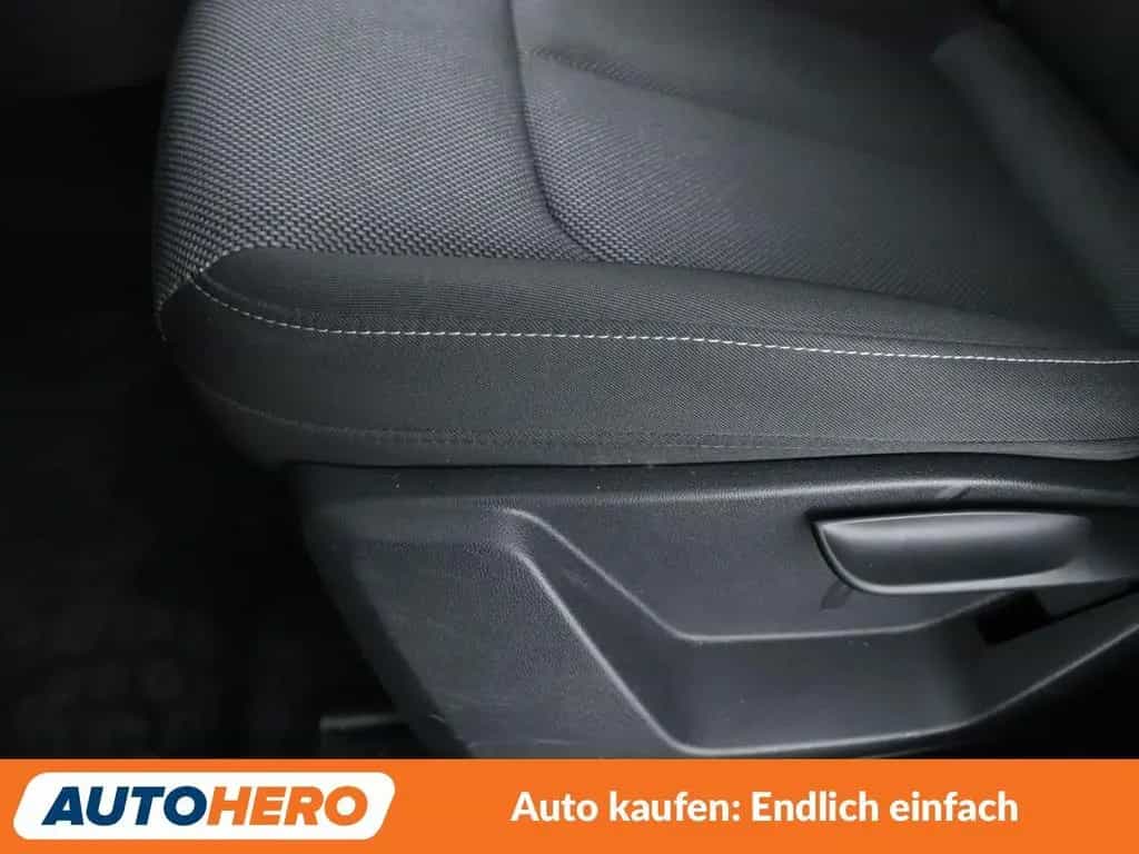 Audi Q2 35 TFSI Sport Aut.*NAVI*LED*ACC*PDC*SHZ* 10/2019-photo-27