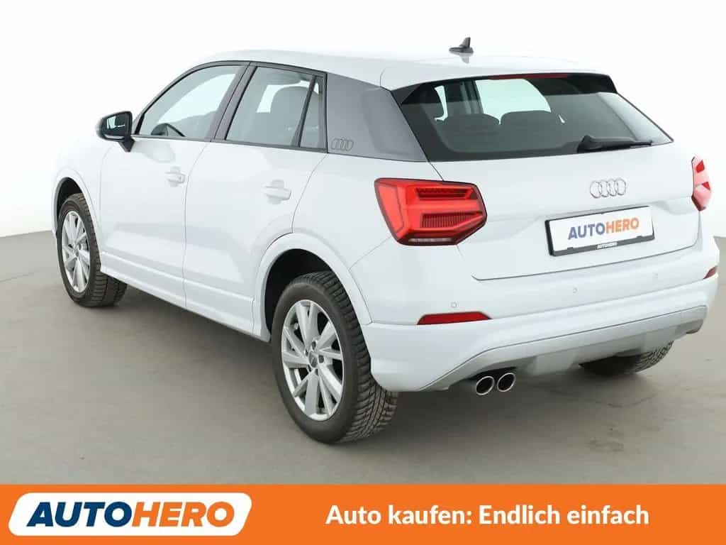 Audi Q2 35 TFSI Sport Aut.*NAVI*LED*ACC*PDC*SHZ* 10/2019-photo-3