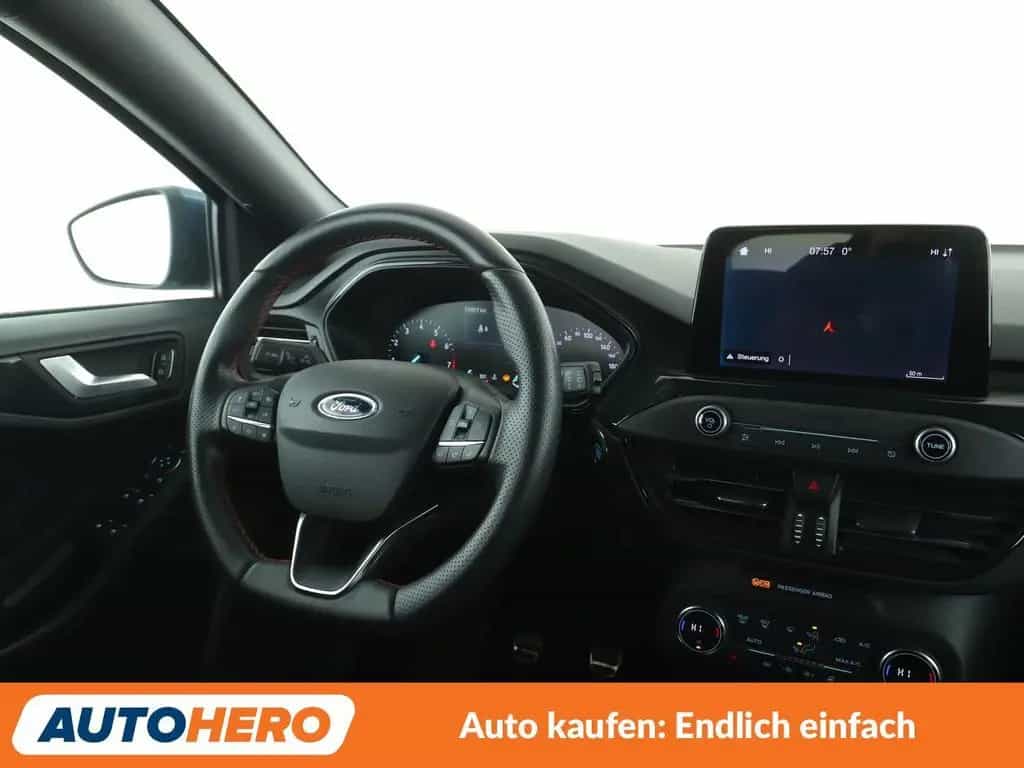 Ford Focus 1.5 EcoBoost ST-Line *NAVI*CAM*ACC*SHZ*LHZ 04/2019-photo-12
