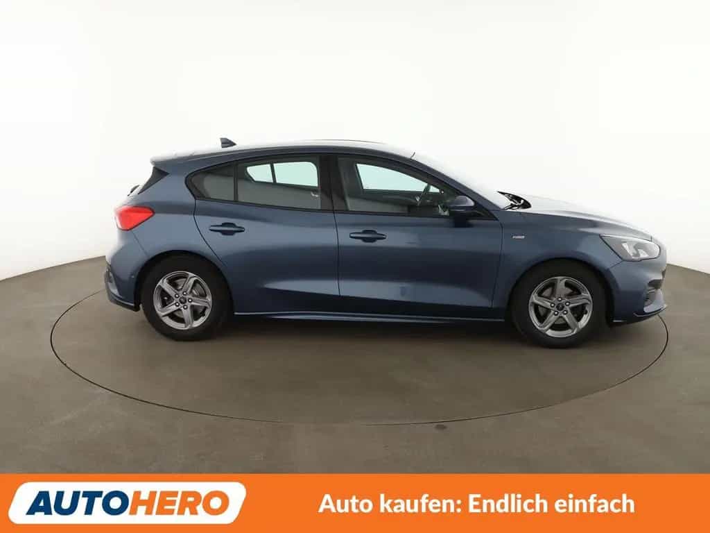Ford Focus 1.5 EcoBoost ST-Line *NAVI*CAM*ACC*SHZ*LHZ 04/2019-photo-6