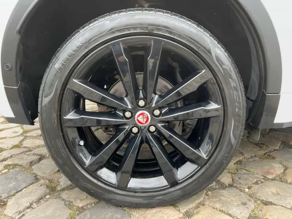 Jaguar E-Pace D240 R-Dynamic SE AWD SHZ LED 360° 01/2019-photo-20