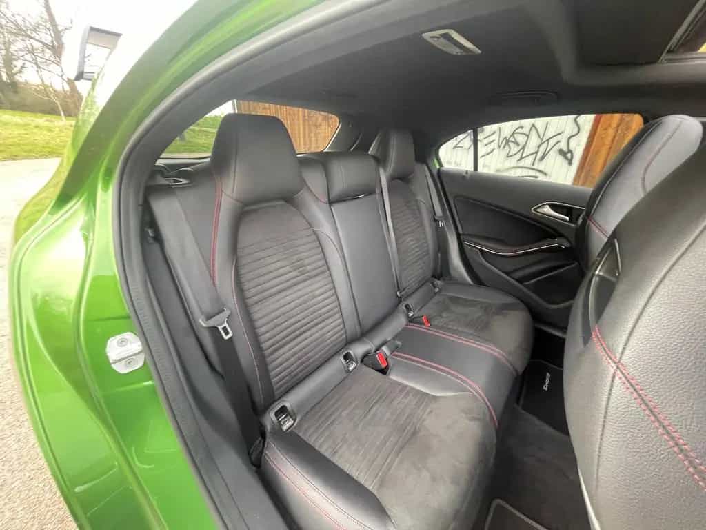 Mercedes-Benz A 45 AMG 4m Pano Navi KeyGo Perf.-Abgas. Nightp. 12/2016-photo-19