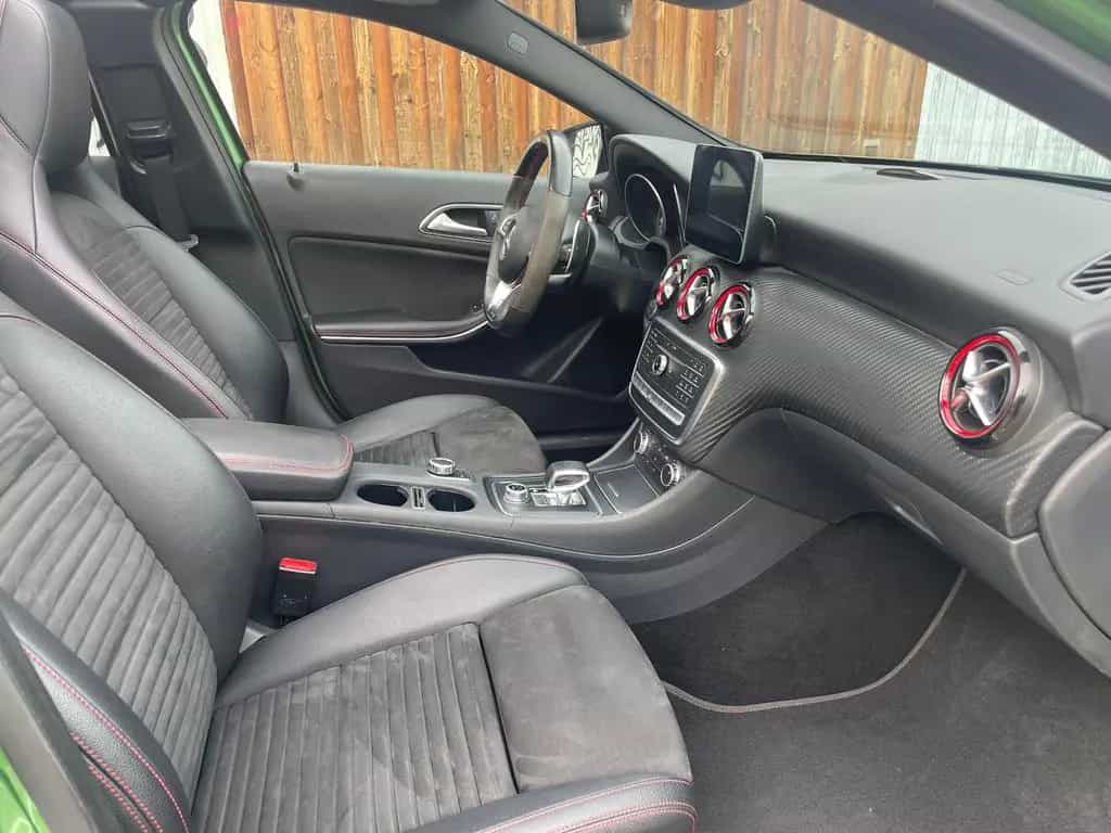 Mercedes-Benz A 45 AMG 4m Pano Navi KeyGo Perf.-Abgas. Nightp. 12/2016-photo-21
