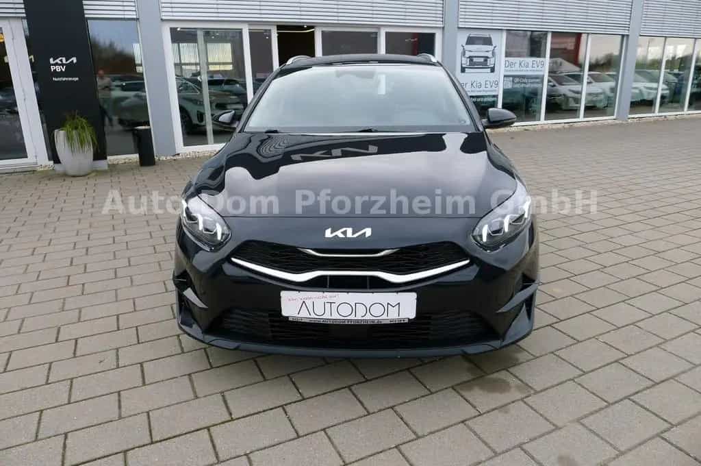 Kia Ceed SW 1.5 T-GDI DCT Spirit/UVO/LED 12/2024-photo-1