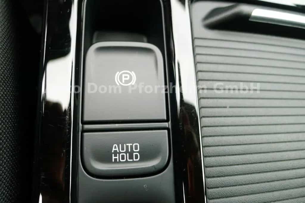 Kia Ceed SW 1.5 T-GDI DCT Spirit/UVO/LED 12/2024-photo-18