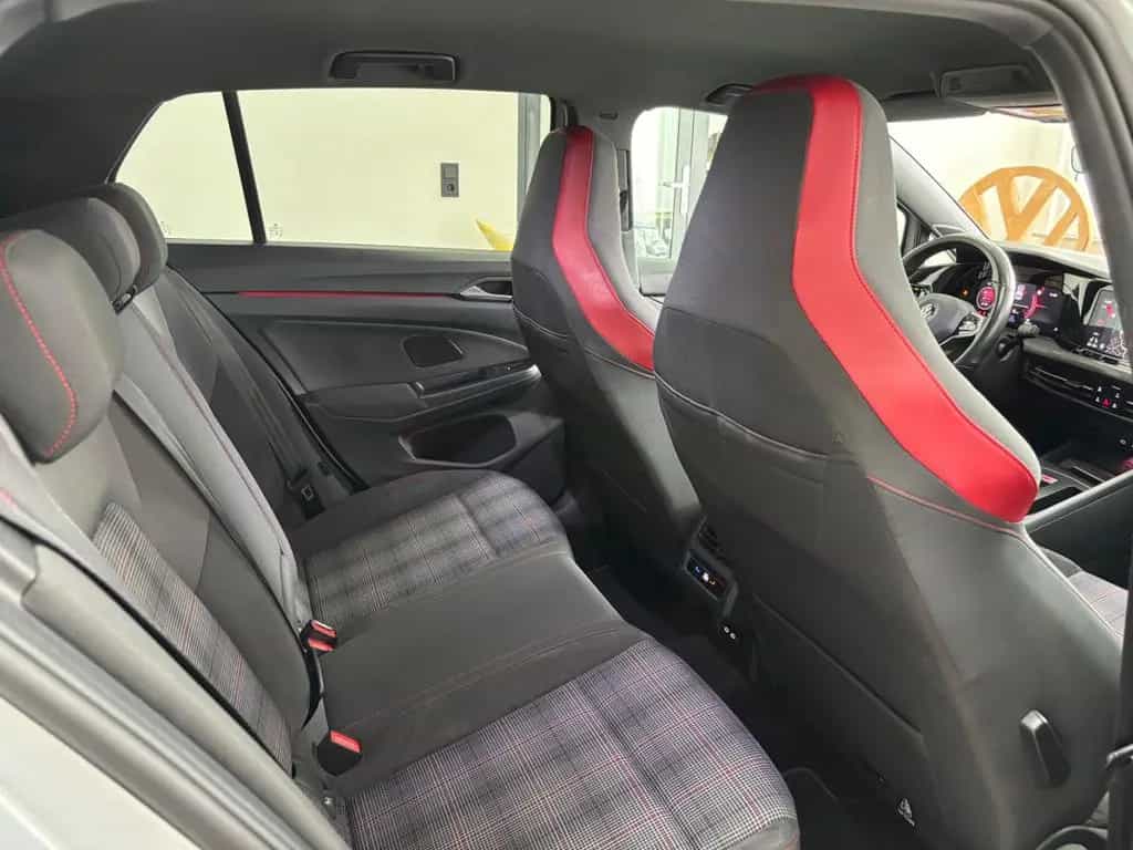 Volkswagen Golf 8 2.0TSI GTI 245PS/Navi/Led/Kamera 02/2022-photo-19
