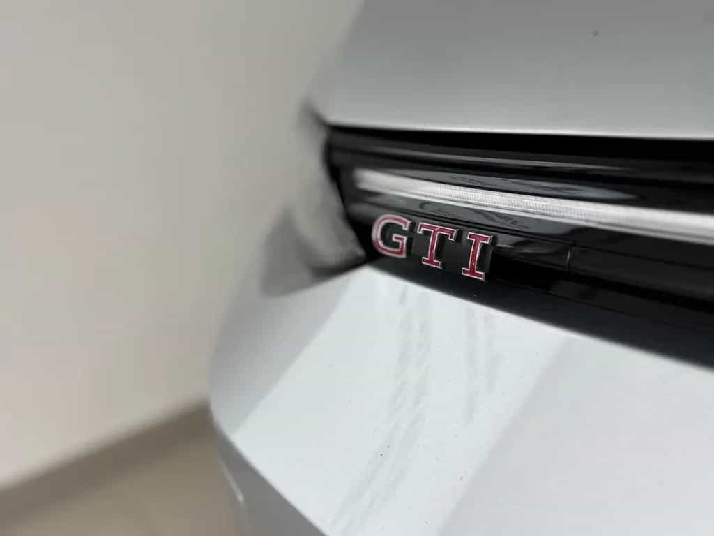 Volkswagen Golf 8 2.0TSI GTI 245PS/Navi/Led/Kamera 02/2022-photo-4