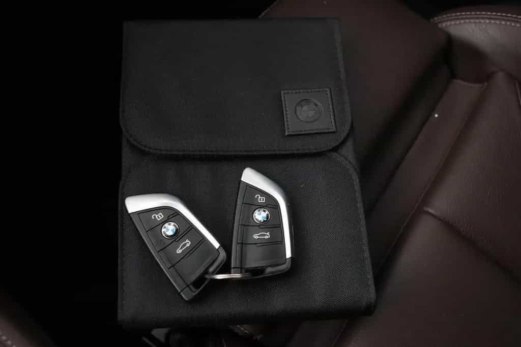 BMW X1 xDrive20i High Executive | Aut | Leder | Head 01/2018-photo-17
