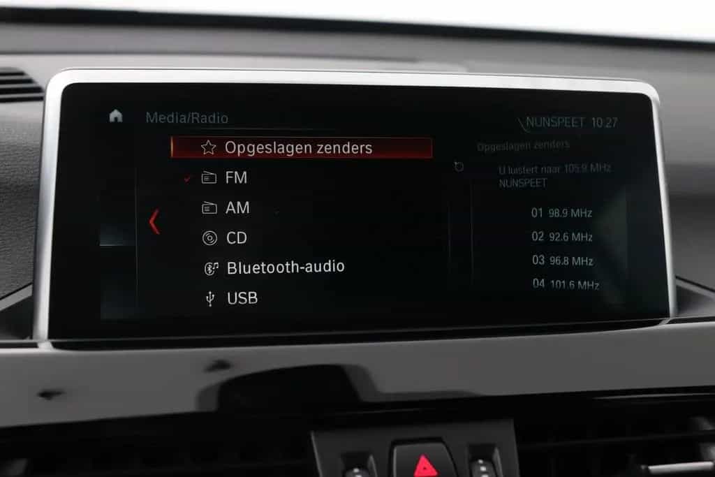 BMW X1 xDrive20i High Executive | Aut | Leder | Head 01/2018-photo-21