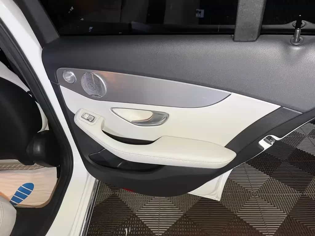 Mercedes-Benz C-Class 180 C T-Modell , Navi, LED, Burmeister 11/2017-photo-22
