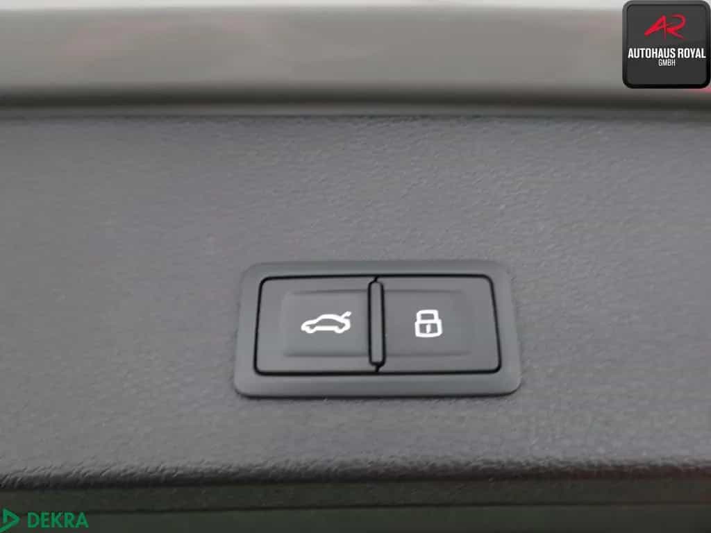 Audi Q2 40 TFSI qu S LINE 19Z PANORAMA,KEYLESS,BANG+O 08/2018-photo-20