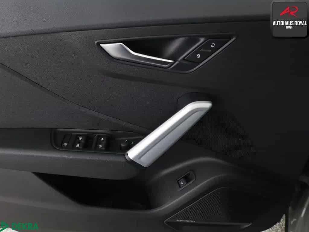 Audi Q2 40 TFSI qu S LINE 19Z PANORAMA,KEYLESS,BANG+O 08/2018-photo-22