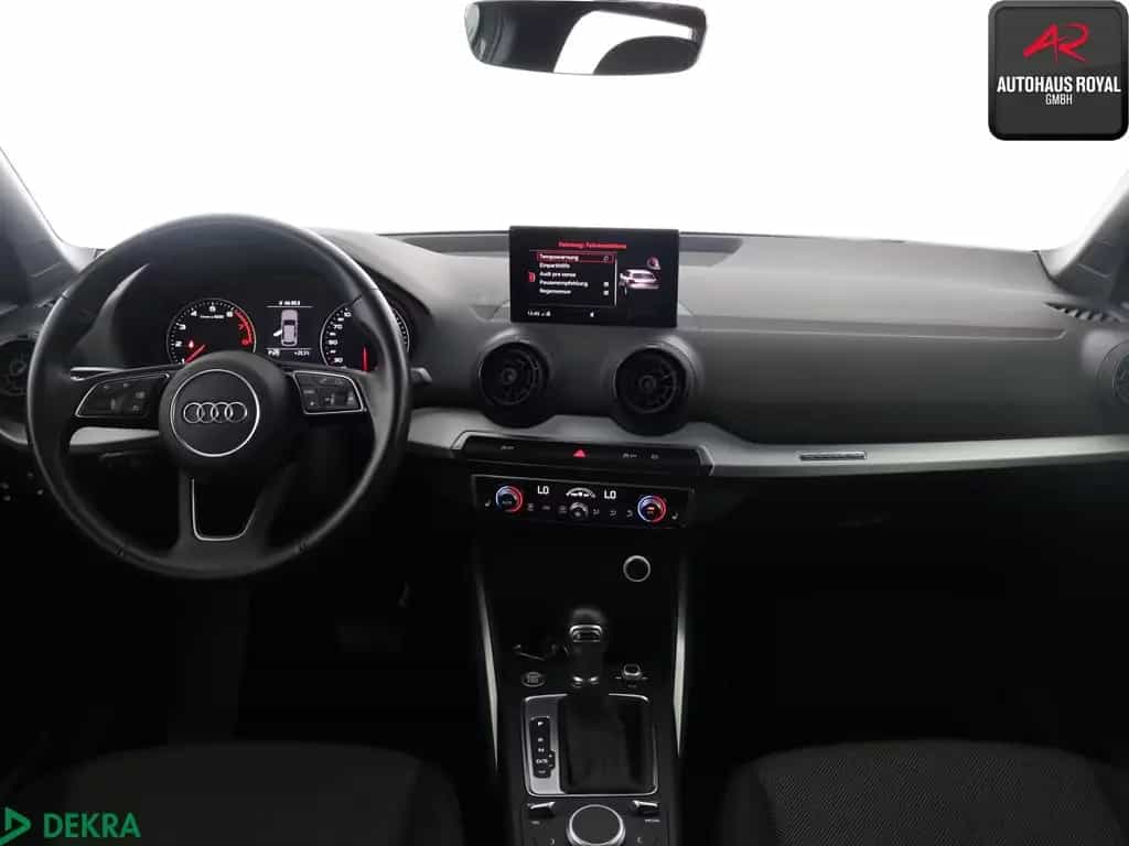 Audi Q2 40 TFSI qu S LINE 19Z PANORAMA,KEYLESS,BANG+O 08/2018-photo-8