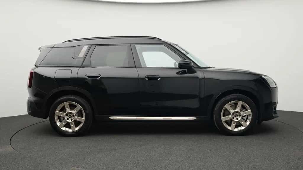 MINI Other Countryman S ALL4 Favoured Trim 07/2025-photo-3
