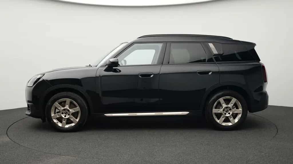 MINI Other Countryman S ALL4 Favoured Trim 07/2025-photo-4