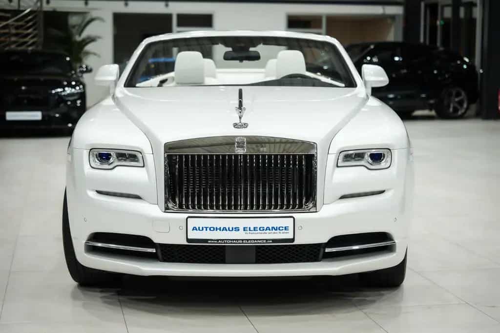 Rolls-Royce Dawn 09/2016-photo-33