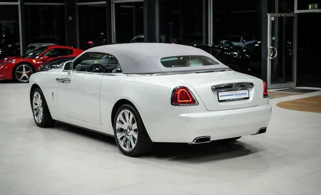 Rolls-Royce Dawn 09/2016-photo-8