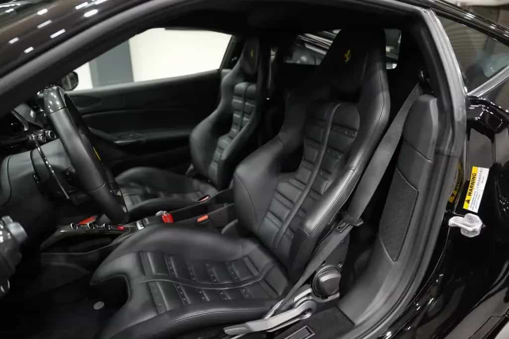 Ferrari 488 GTB*CARBON-LED*RACING-SEATS*JBL*20"LM*1.HAND 04/2017-photo-19