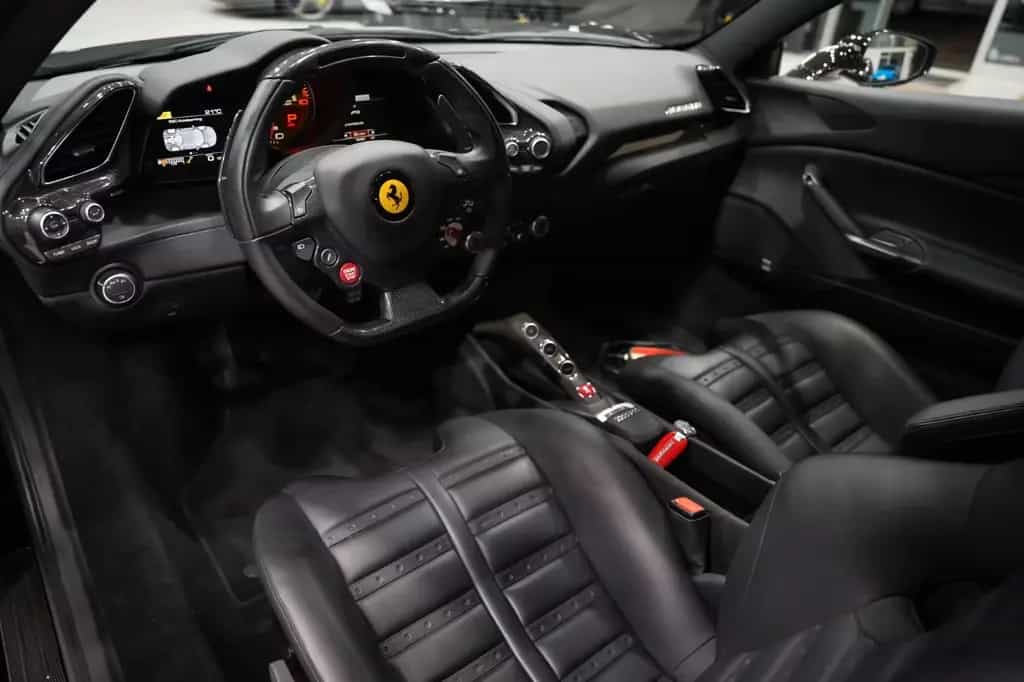Ferrari 488 GTB*CARBON-LED*RACING-SEATS*JBL*20"LM*1.HAND 04/2017-photo-20