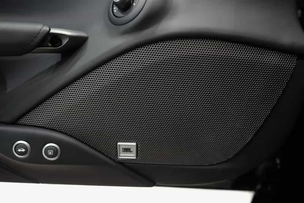 Ferrari 488 GTB*CARBON-LED*RACING-SEATS*JBL*20"LM*1.HAND 04/2017-photo-30