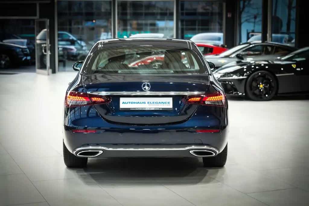 Mercedes-Benz E-Class 450 4Matic Lim. Avantgarde*LEDER*NAVI*LED*360° 12/2020-photo-10
