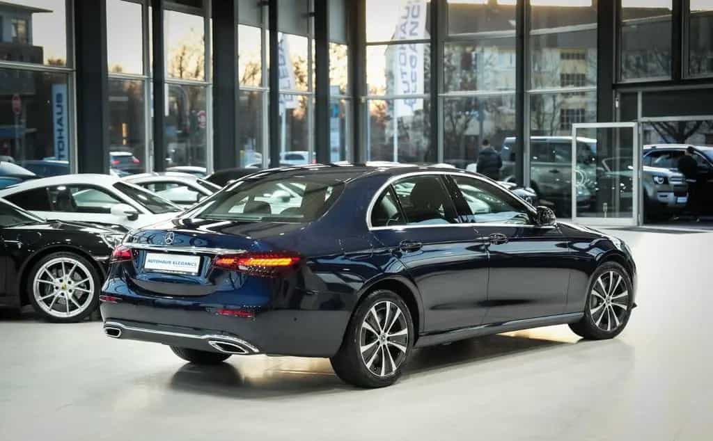 Mercedes-Benz E-Class 450 4Matic Lim. Avantgarde*LEDER*NAVI*LED*360° 12/2020-photo-5