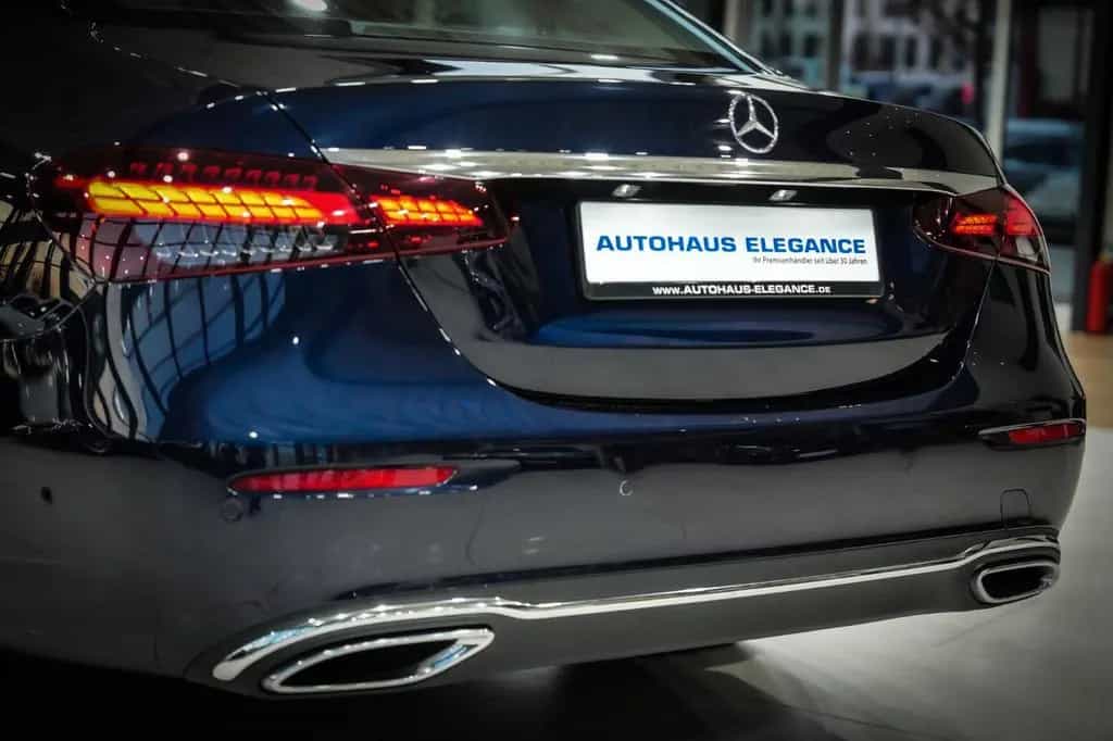 Mercedes-Benz E-Class 450 4Matic Lim. Avantgarde*LEDER*NAVI*LED*360° 12/2020-photo-8