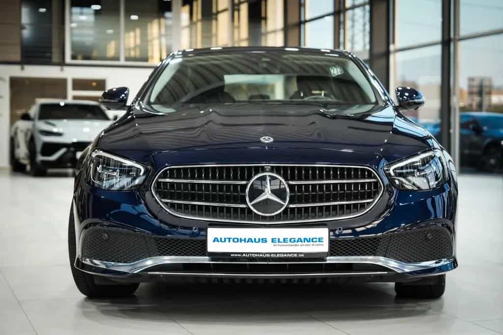 Mercedes-Benz E-Class 450 4Matic Lim. Avantgarde*LEDER*NAVI*LED*360° 12/2020-photo-9