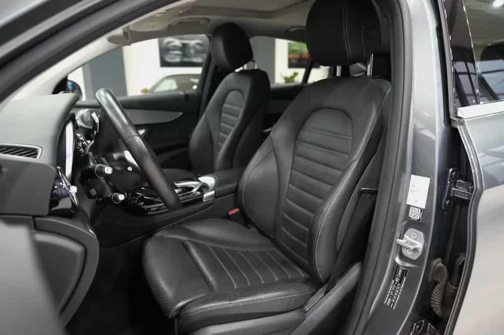 Mercedes-Benz GLC 250 Coupe 4M*AMG-LINE*AIRMATIC*HUD*BURM*LUFT 11/2016-photo-10