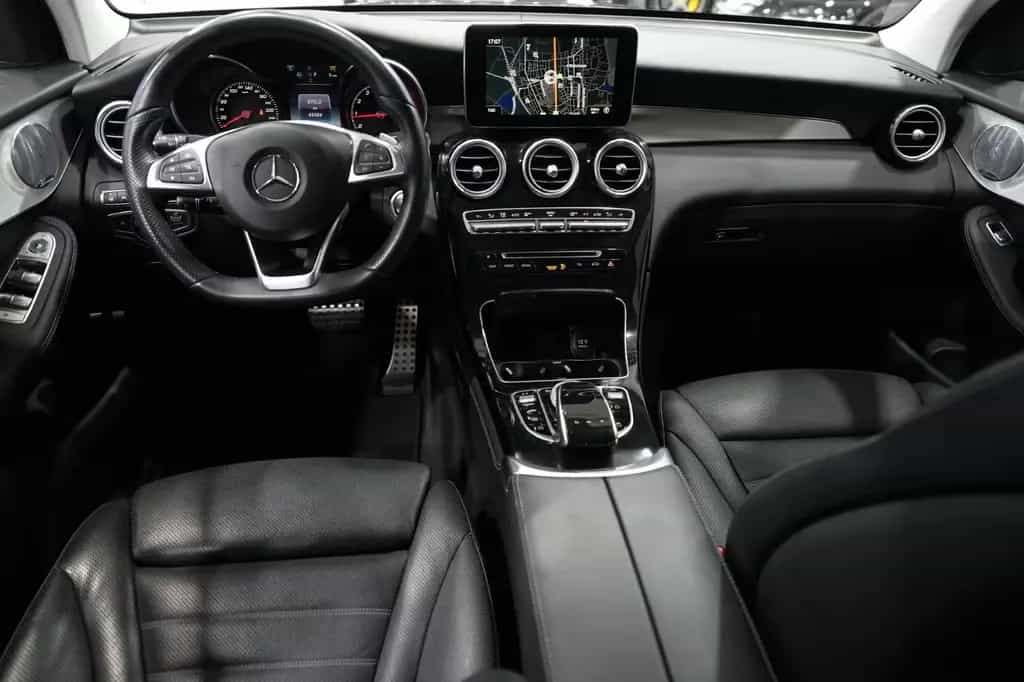 Mercedes-Benz GLC 250 Coupe 4M*AMG-LINE*AIRMATIC*HUD*BURM*LUFT 11/2016-photo-12