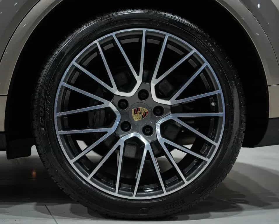 Porsche Cayenne S *SPORT-DESIGN*MATRIX*PANO*BOSE*1.HAND* 10/2019-photo-8